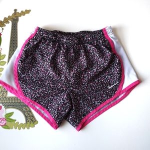 Nike Girls Short size M